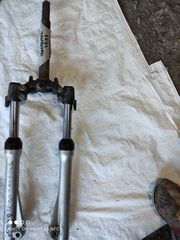 ΜΠΡΟΣΤΙΝΟ MODENAS KRISS 115cc ΜΕ ΤΑΜΠΟΥΡΟ