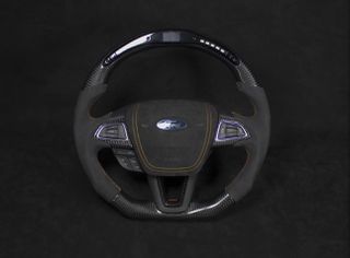 Τιμόνι Carbon για Ford με LED οθόνη μαζί με αερόσακο