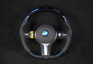 Τιμόνι Carbon για BMW με LED οθόνη μαζί με αερόσακο