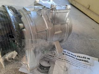 wrangler 4.0  A/C compressor-thumb-1
