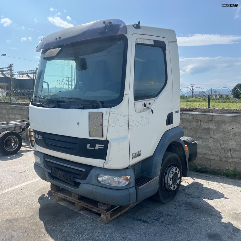 ΚΑΜΠΙΝΑ DAF LF