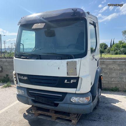 ΚΑΜΠΙΝΑ DAF LF-thumb-1