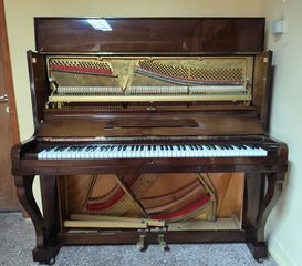 Πιάνο αντίκα δυτικής Γερμανίας WAGNER, πλήρως ανακατασκευασμένο