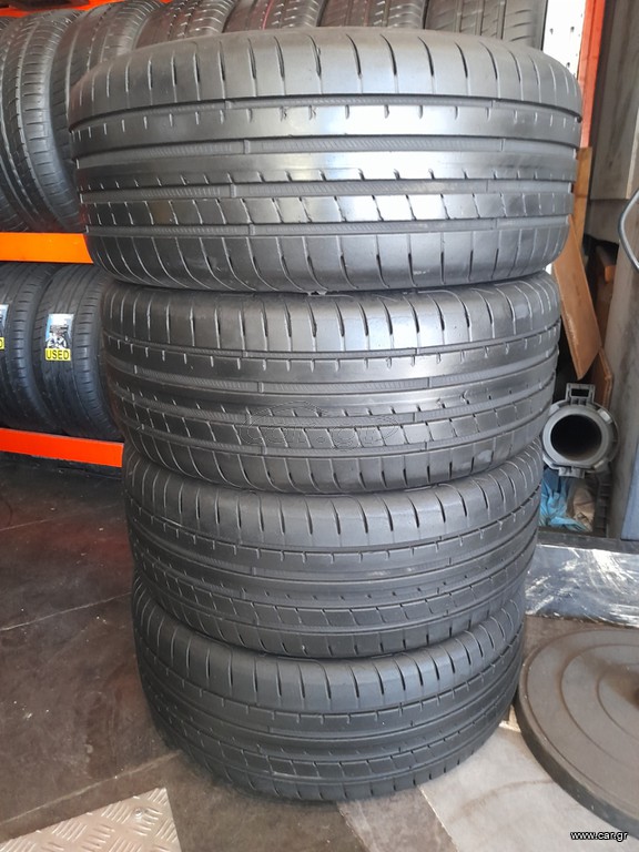 Goodyear 245/45/18 dot 3723