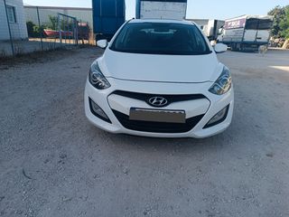 Hyundai i 30 2012 1.6 automato diesel-thumb-2