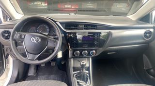 Toyota Corolla 2018 (ΕΛΛΗΝΙΚΗΣ ΑΝΤΙΠΡΟΣΩΠΕΙΑΣ)-thumb-9