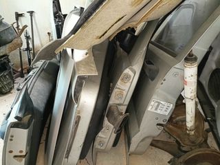 ΠΟΡΤΕΣ ΠΛΑΙΝΕΣ ΚΑΙ ΠΟΡΤ ΜΠΑΓΚΑΖ ΑΣΗΜΙ JEEP CHEROKEE KJ-thumb-1