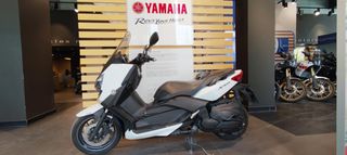Yamaha XMAX 400 2015 2015-thumb-1