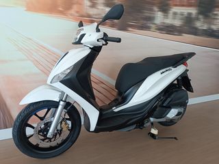 Piaggio Medley 200 2026 S E5+-thumb-1