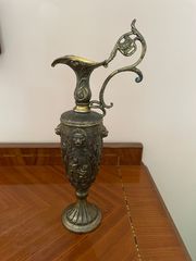 Μπρούτζινο διακοσμητικό κανάτα