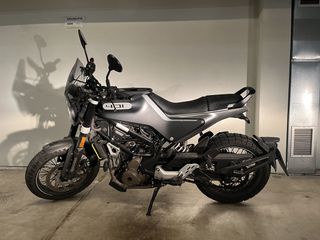 Husqvarna Svartpilen 2021 401