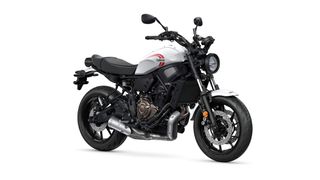 Yamaha XSR 700 2025
