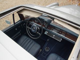 Mercedes-Benz 250 1969 SE-thumb-5