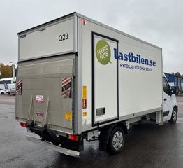Ψυγείο Nissan 2018 NV 400-thumb-2