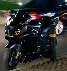 Kawasaki Ninja ZX - 12 R 2005 zx12r