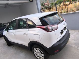 Opel Crossland X 2018-thumb-2