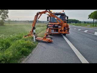Καταστροφέας-Σπαστήρας Unimog 2005 MULAG FME 600 με διπλή κεφαλή