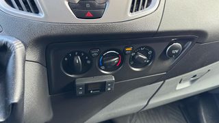 Κλούβα Ford 2018 CUSTOM-thumb-5