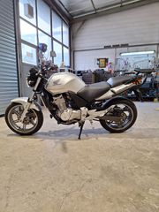 Honda CBF 500 2004
