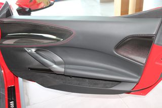 Ferrari SF90 2021 STRADALE-thumb-52