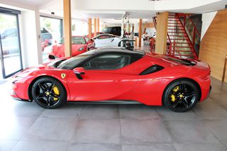 Ferrari SF90 2021 STRADALE-thumb-5