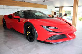 Ferrari SF90 2021 STRADALE-thumb-15