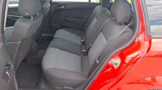 Opel Astra 2007-thumb-17