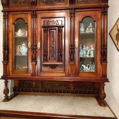 ΜΠΟΥΦΕΣ ΑΝΤΙΚΑ