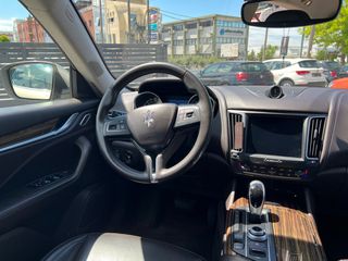 Maserati Levante 2017 S 430PS !!! V6-thumb-20