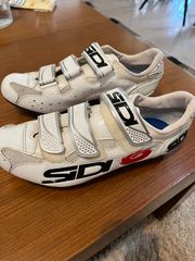 Παπούτσια SIDI