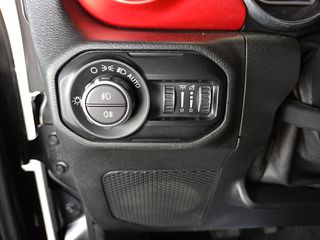 Jeep Wrangler 2021 Rubicon - Skytop-thumb-22
