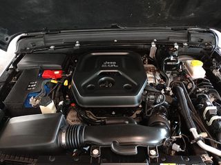Jeep Wrangler 2021 Rubicon - Skytop-thumb-58