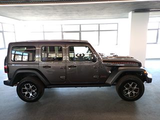 Jeep Wrangler 2021 Rubicon - Skytop-thumb-16