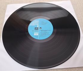 Θεμης Αδαμαντιδης-Μια Αληθεια  LP-thumb-3