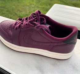 Sneakers-thumb-2