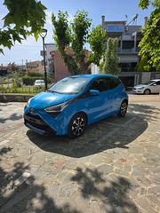 Toyota Aygo 2018 X-PLAY TOUCH CONNECT