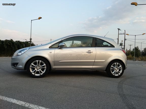 Opel Corsa 2008 1.3 CDTI SPORT