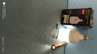 φαναράκι LED καινούριο,επαναφορτιζόμενο USB και φακός με 3 LED,και τα δυο μαζί στα 10€