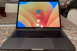 MacBook Pro 16GB, 13 Inch, 2017-thumb-4