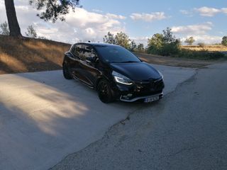 Renault Clio 2018 RS TROPHY 220-thumb-4