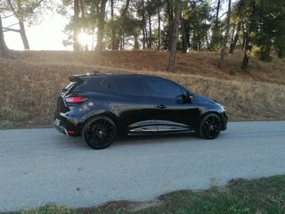 Renault Clio 2018 RS TROPHY 220-thumb-17