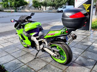 Kawasaki Ninja ZX - 9 R 2001 ZX9-thumb-5