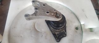 ΒΑΣΗ ΜΗΧΑΝΗΣ ΕΠΑΝΩ ΔΕΞΙΑ SEAT IBIZA MK3 1200CC 12V 2002-08