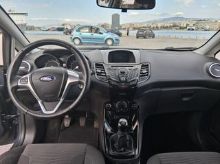 Ford Fiesta 2013-thumb-12