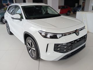 Volkswagen Tayron 2025 1.5 eTSI MHEV ACT 150PS DSG Elegance-thumb-4