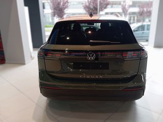 Volkswagen Tiguan 2025 1.5 eTSI MHEV ACT 150PS DSG More-thumb-2