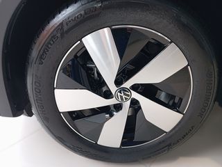 Volkswagen Tiguan 2025 1.5 eTSI MHEV ACT 150PS DSG More-thumb-6