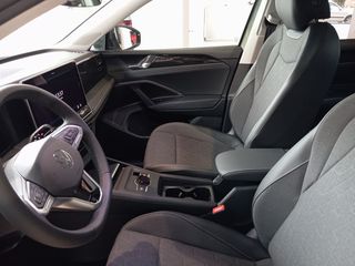 Volkswagen Tiguan 2025 1.5 eTSI MHEV ACT 150PS DSG More-thumb-8