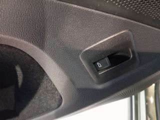 Volkswagen Tiguan 2025 1.5 eTSI MHEV ACT 150PS DSG More-thumb-11