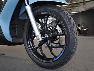Piaggio Medley 200 2026 S E5+-thumb-7